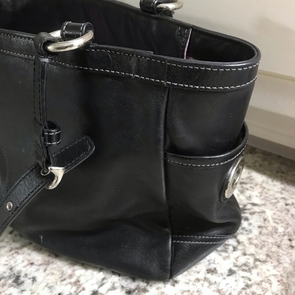 Coach black leather bag - Picture 3 of 5